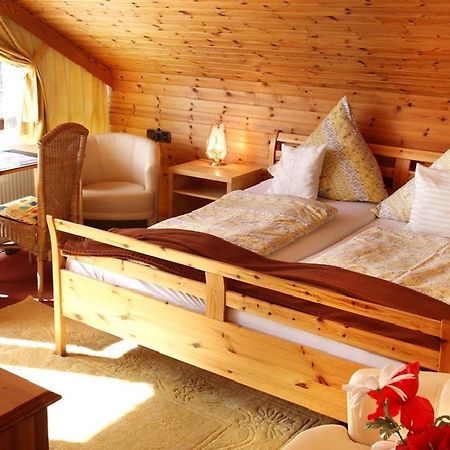 Landhotel Schonblick Bad Herrenalb Kamer foto